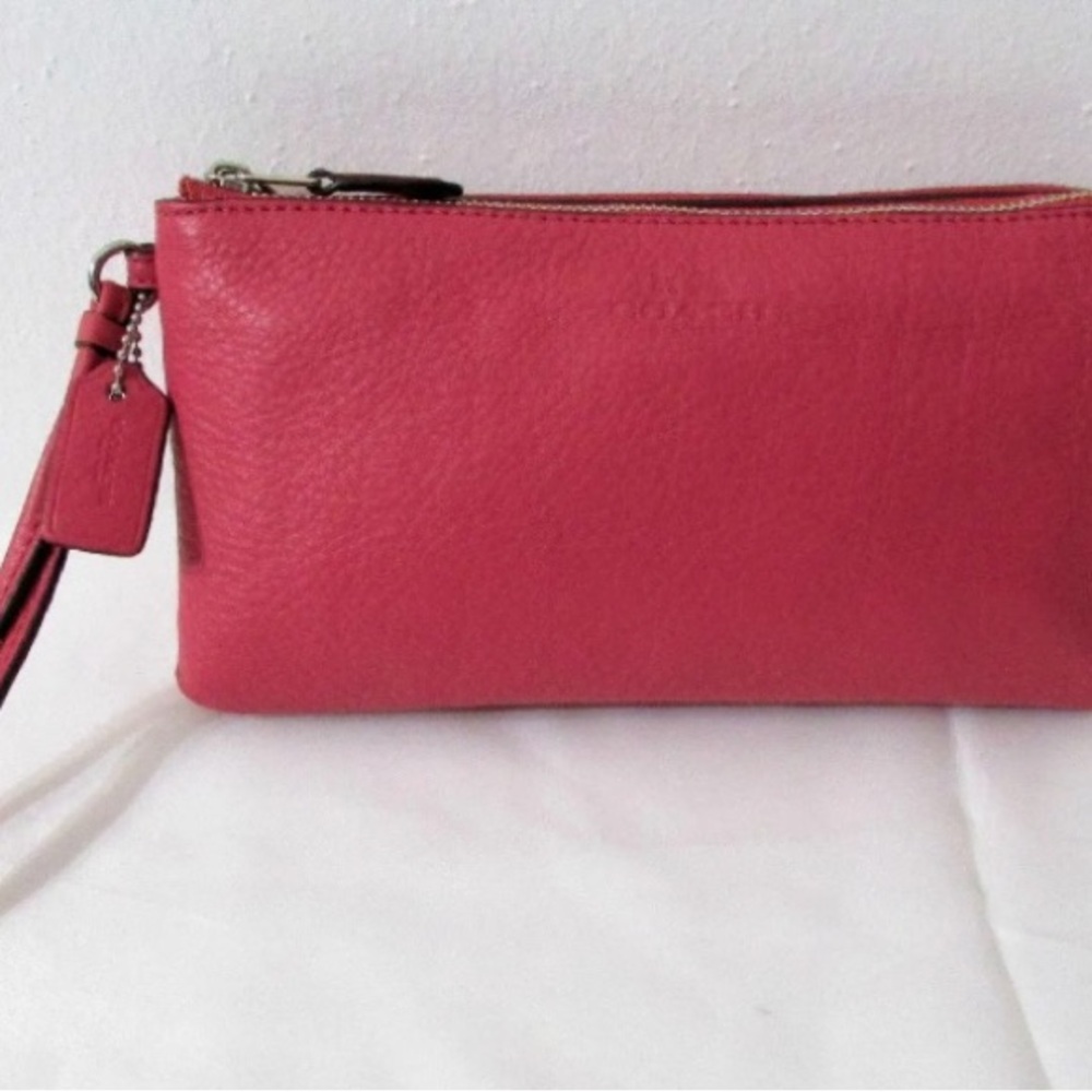 Coach pink Leather Wristlet